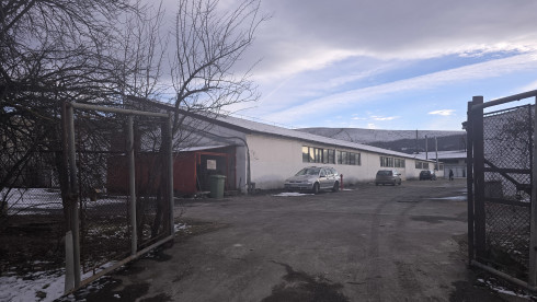 30 Years Custom-Made Furniture Factory For Sale