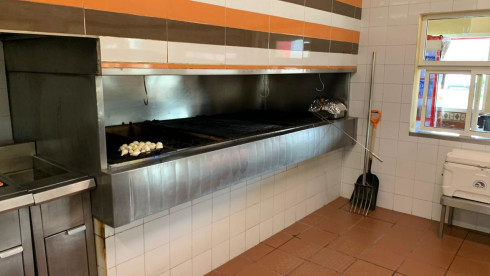 Commercial Building for Sale