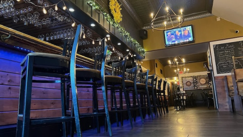 Fantastic Bar and Restaurant in Nassau County