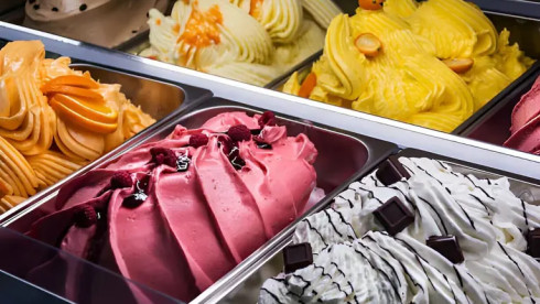 Dessert Franchise in High-Traffic Mall