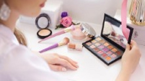 Highly Profitable and Portable Online Cosmetics