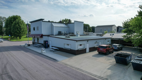 Turn Key Established Bar & Grill Est 2002