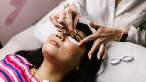 Established Lash & Brow Studio with Prime Location