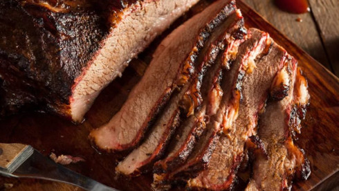 Long-Established, Nostalgic BBQ Restaurant + Real