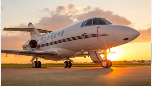 Aviation / Jet Part 135 / Hawker 900XP Under Mgmt