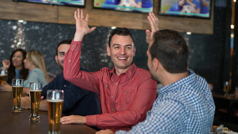 Metro St. Louis Sports Bar/Sales up $400k in 2022