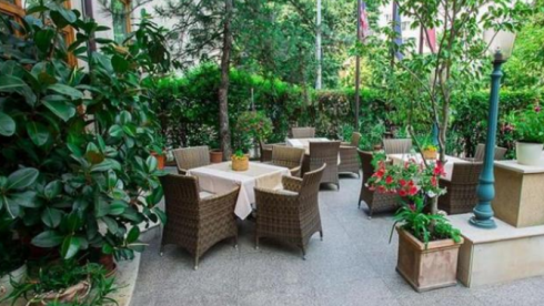 Hotel  4*  For Sale  In Bucharest