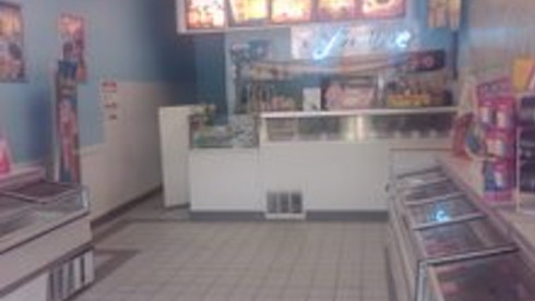 Ice Cream Parlour for Sale in Suffolk County, NY