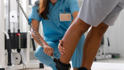 Profitable Physical Therapy Clinic: RE for Sale