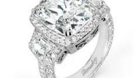 Ladies Handmade Platinum Diamond Ring. D IF 5.04