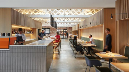 Full Service Restaurant