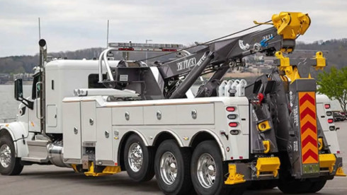 Highly Profitable Heavy Towing Company