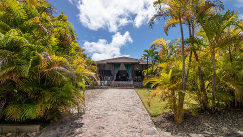 Offer A Property With 3 Villas With Pool