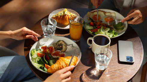 Profitable Cafe Business for Sale in Altona