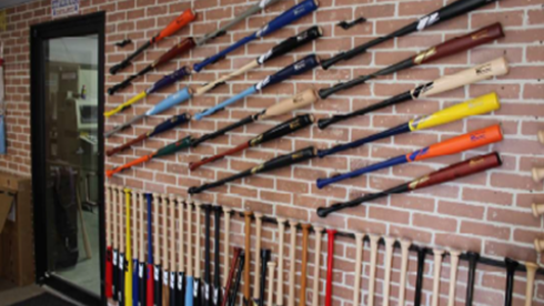 Custom Wood Baseball Bat Manufacturer
