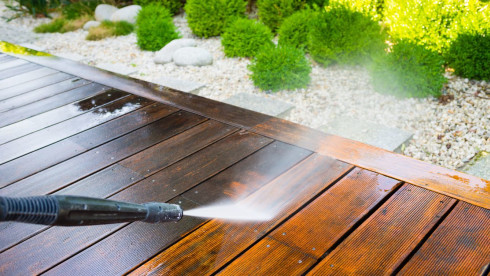 Profitable Exterior Washing Business w/ Recurring Revenue & Contracts