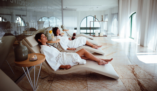 Mgt in Place - Luxury Spa & Salon