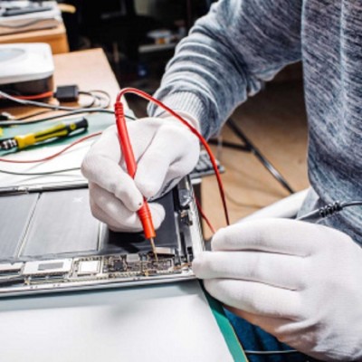 Computer and Cell Phone Repair Store in Essex Cty