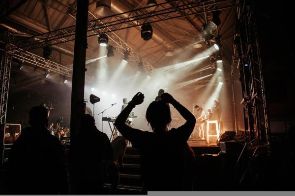 Open Concert Venue w/ Food, Live Music, Bar & More