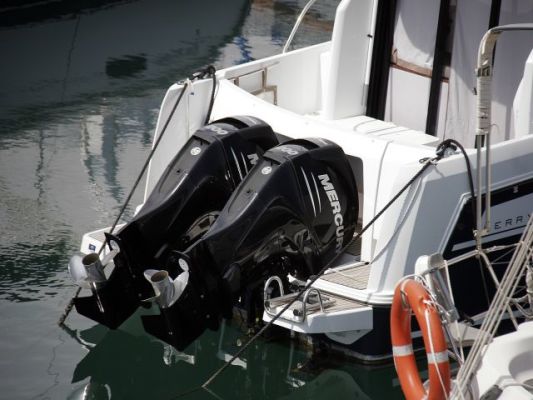 Marine Engine Sales & Service Center Dealer