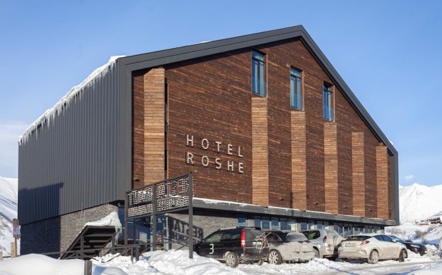Stunning Resort in a Popular Skiing Destination