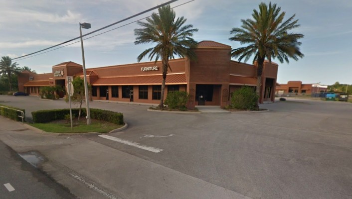 Retail/Office/Flex Suites Available