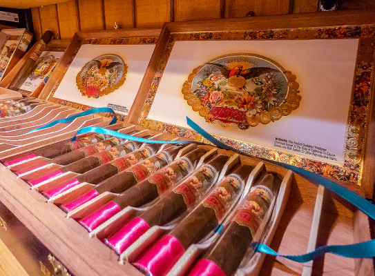 Albuquerque’s Premier Tobacco & Cigar Shop