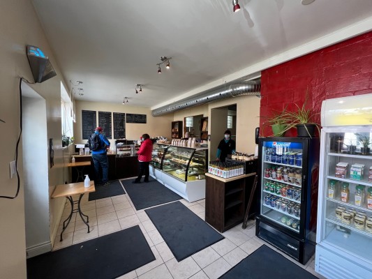 Bakery Pastry Ready to Eat with Building For Sale
