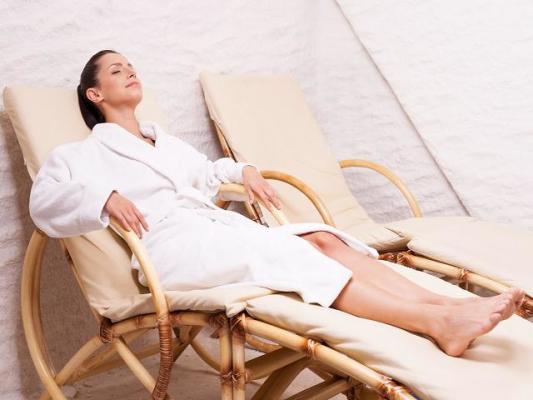 Beautiful Turnkey Full Service Salon and Spa
