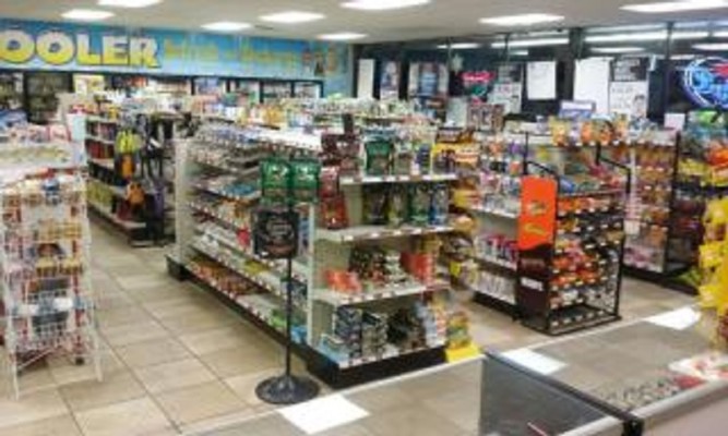 Unbranded Gas Station in Lake County, OH