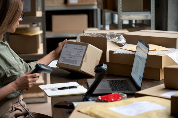 Shipping Service Offers Upside Growth Potential