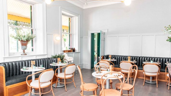 Winter Garden Diner, Relaxed Atmosphere