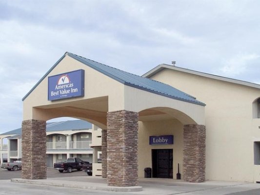 3 Budget Hotels Portfolio - 140+ Rooms - 4.9M Ask