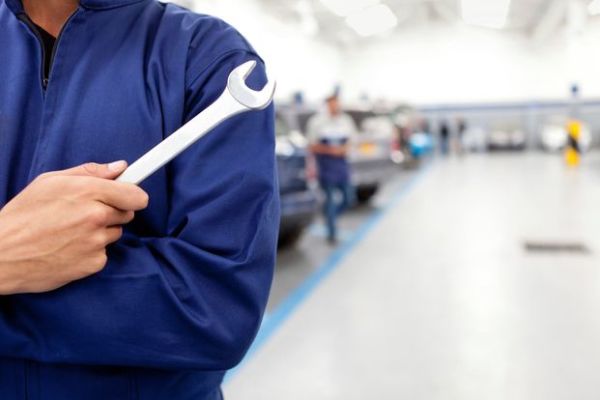 Established Automotive Repair Shop, with Real Estate