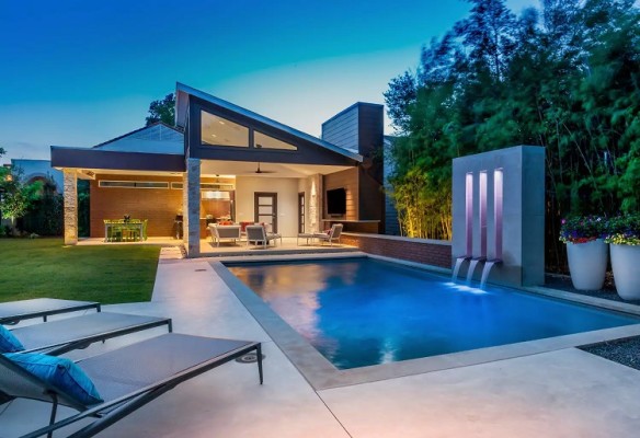 Pool and Hot Tub Home Leisure Retail Business