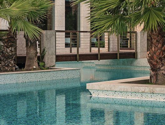Luxury Waterscape Design, Install, & Svc. Group