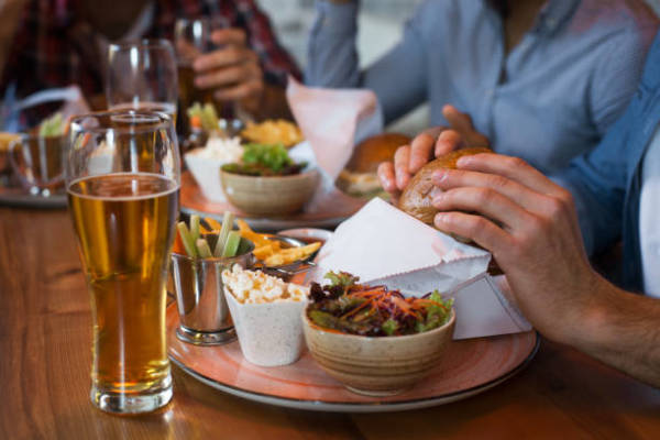 Profitable St. Louis Bar and Grill - Real Estate