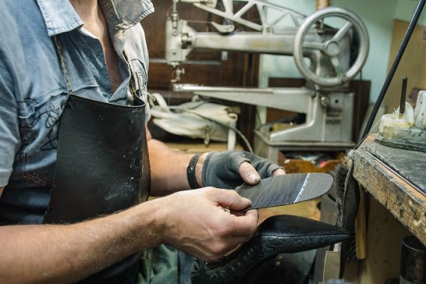 Longstanding Shoe Repair Business for Sale