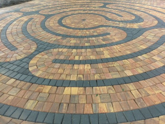 Distributor Offering Hardscaping Supplies