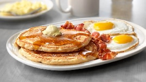 Breakfast Franchise Restaurant-Laval