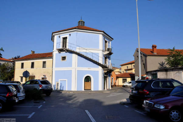 Building (Former Nightclub) for Rent or Sale