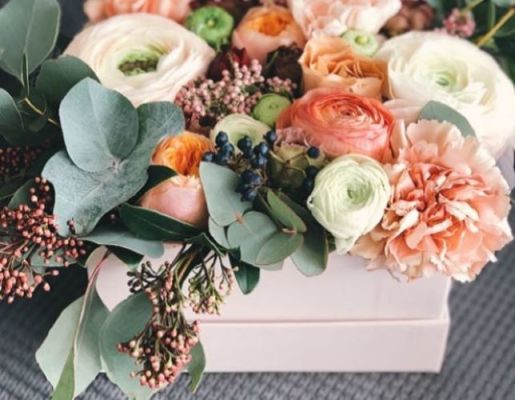 Beautiful Flower Shop in Prime Location