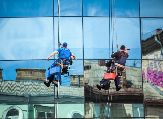 Commercial & Residential Window Cleaning