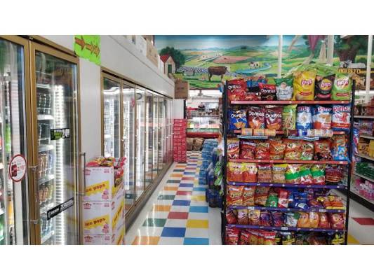 Hi Volume Market with Kitchen in Orange County