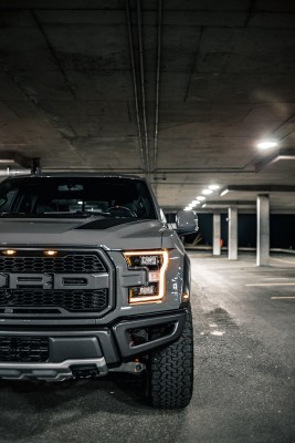 SUV and Truck Accessory Dealer and Installer