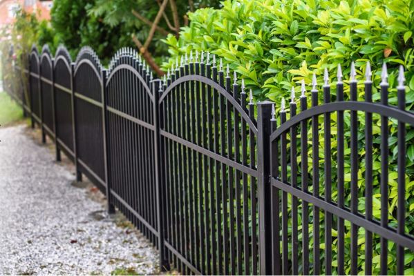 Commercial Fencing Contractor