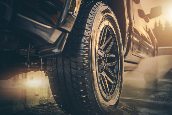 Auto Accessories Business Specializing in High End