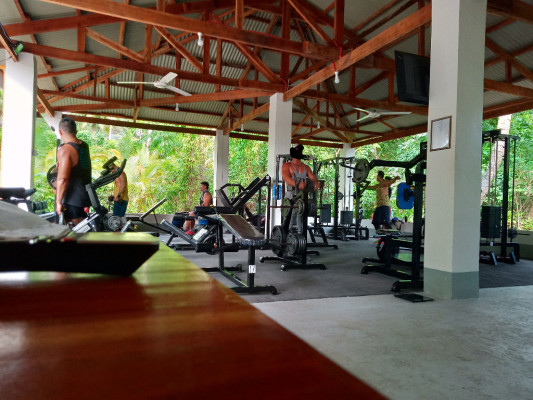 Gym and Bistro in the Middle of Tourist Area