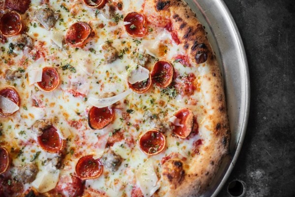 Long Established Pizzeria/Bar/Restaurant
