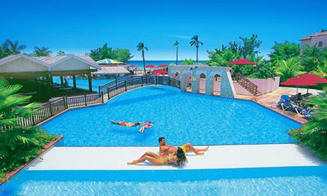 Oceanfront Hotel/Condo Development Land